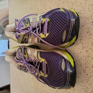Asic runners